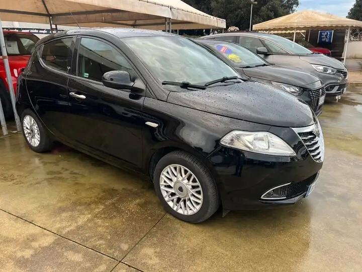 Lancia Ypsilon 1.3 MJT 16V 95 CV 5 porte S&S Gold