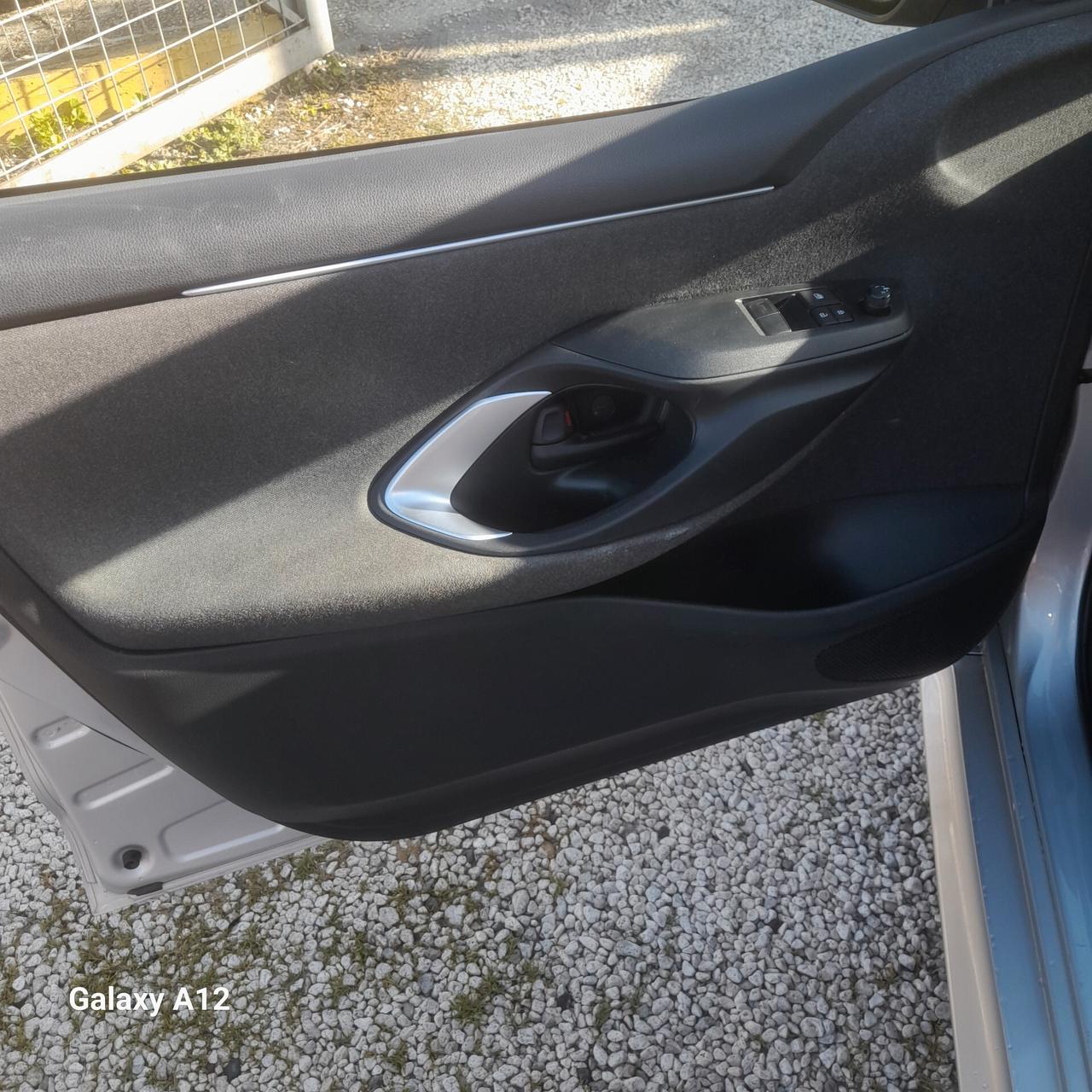 Toyota Yaris 1.5 Hybrid 5 porte Lounge