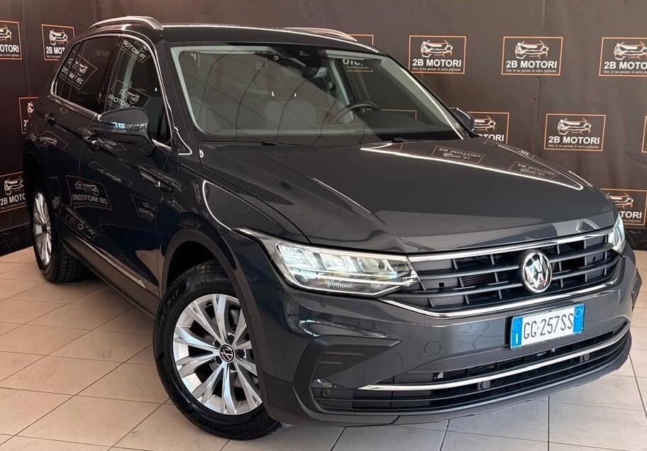 Volkswagen Tiguan 2.0 TDI 150 CV SCR DSG Elegance