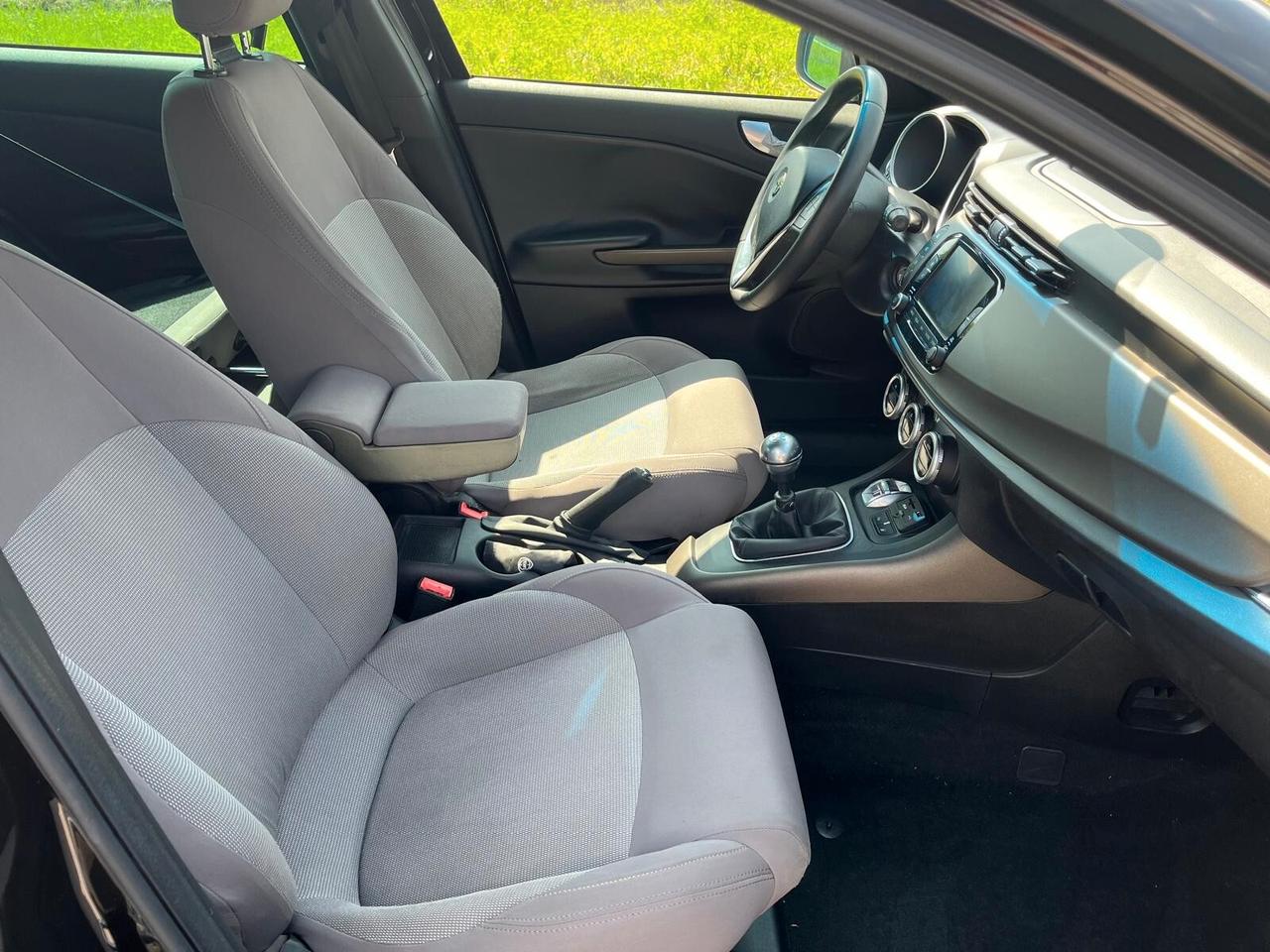 Alfa Romeo Giulietta 1.4 Turbo 120 CV GPL Distinctive