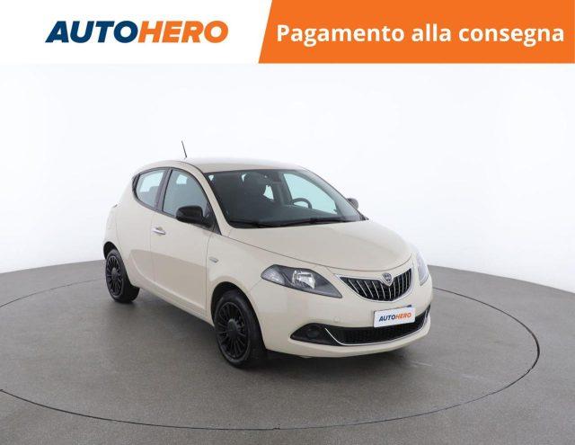 LANCIA Ypsilon 1.0 FireFly 5 porte S&S Hybrid Ecochic Silver