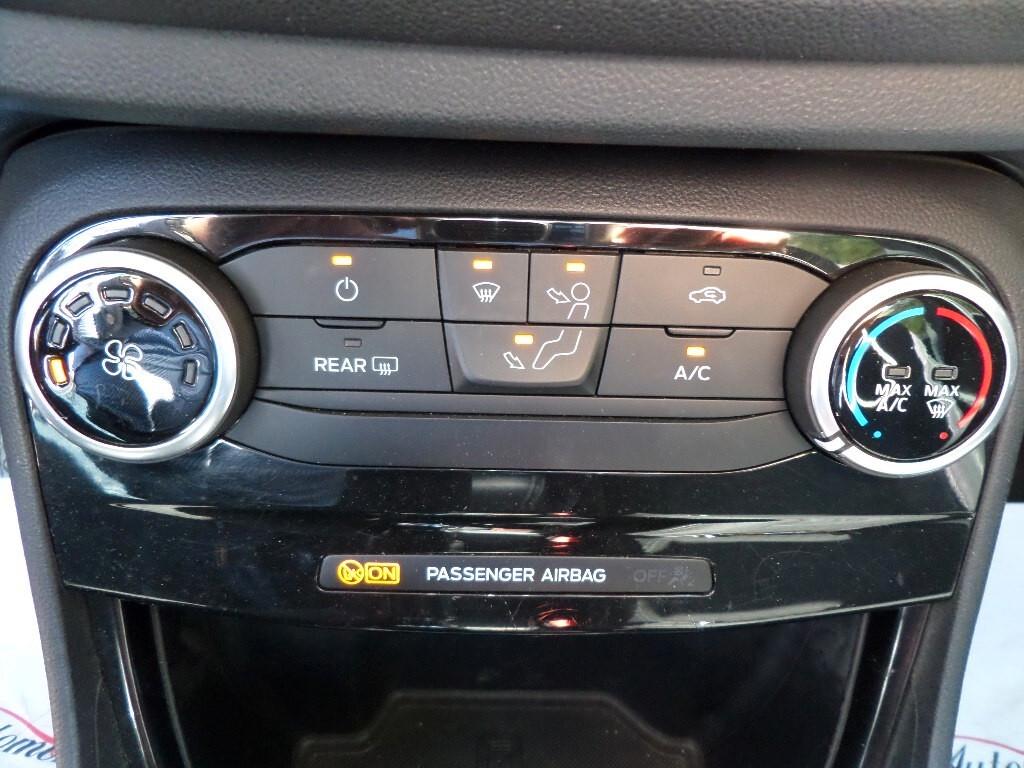 FORD PUMA 1.0 ECOBOOST HYBRID S&S TITANIUM - Navi-CarPlay-Park-Cerchi 17"