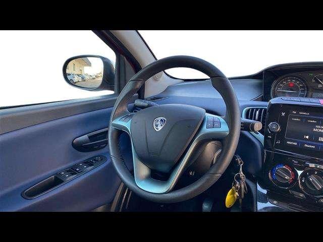 Lancia Ypsilon 1.0 FireFly Hybrid 70cv Platino S&S