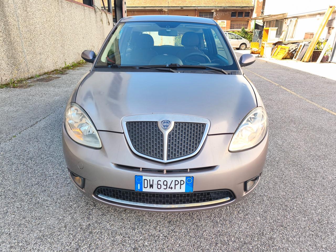 Lancia Ypsilon 1.4GPL NEOPATENTATI