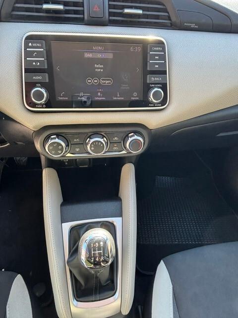 Nissan Micra 1.0 12V 5 porte Tekna