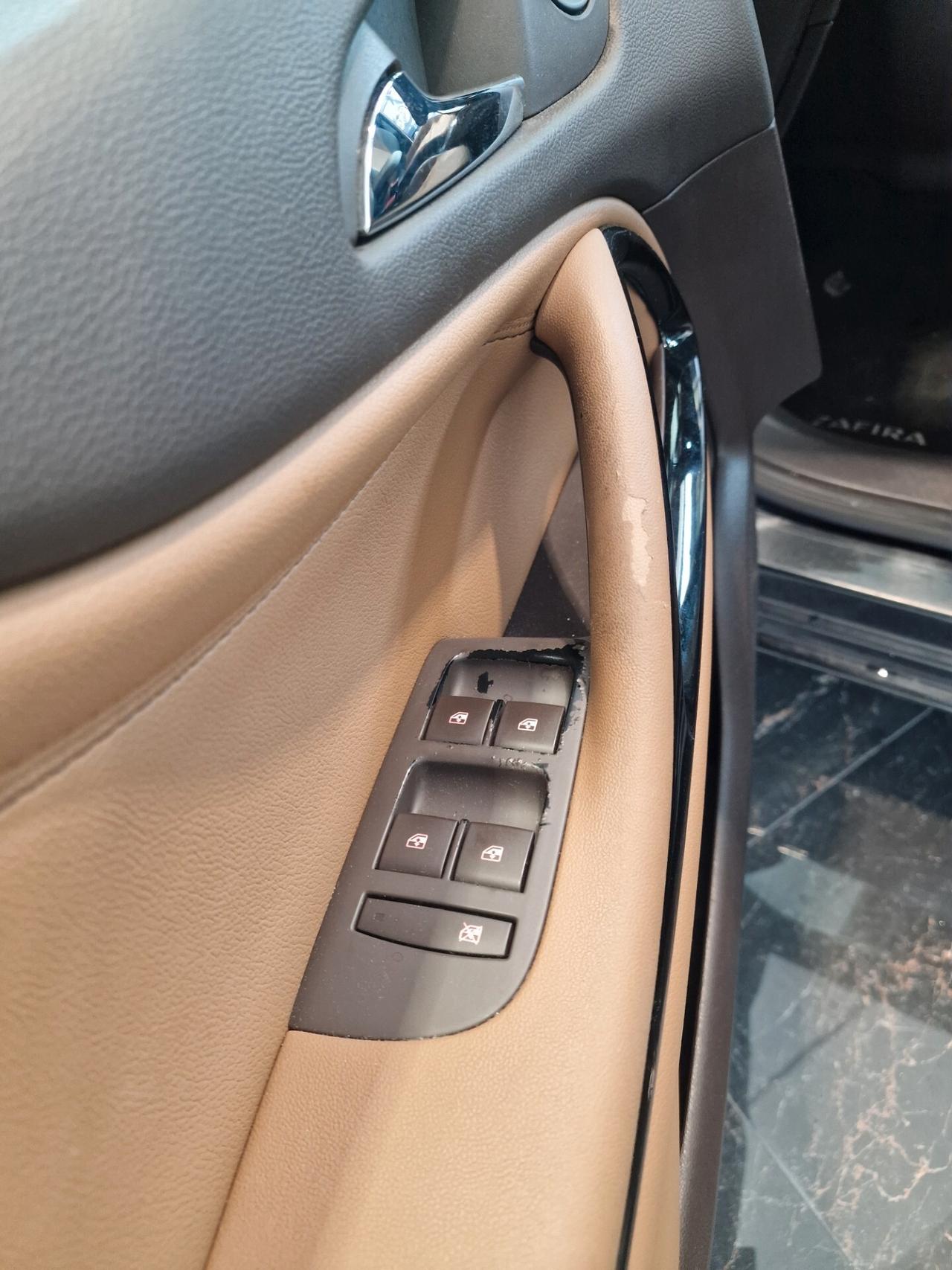 Opel Zafira Tourer 1.6 BENZINA-METANO 7 Posti