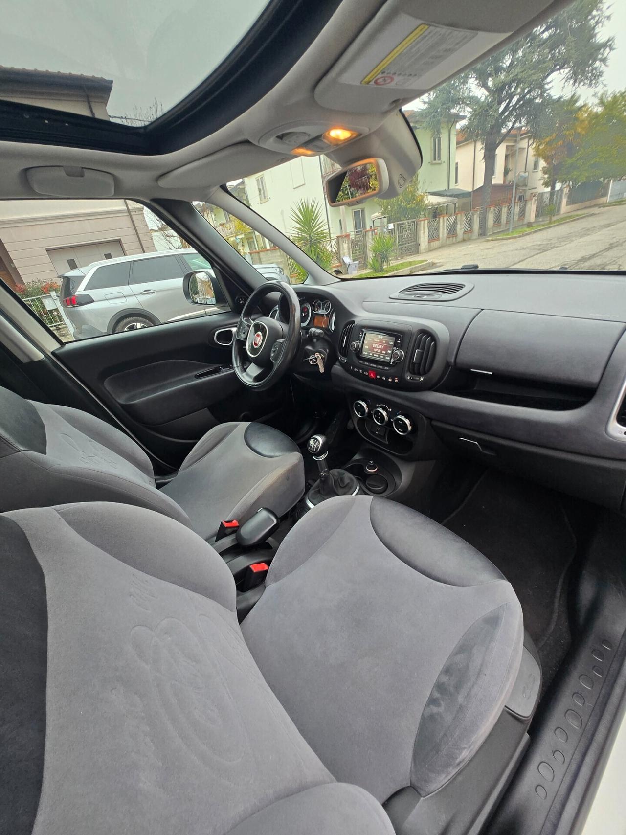 Fiat 500L 1.6 Multijet 105 CV Panoramic Edition Bianco Gelato