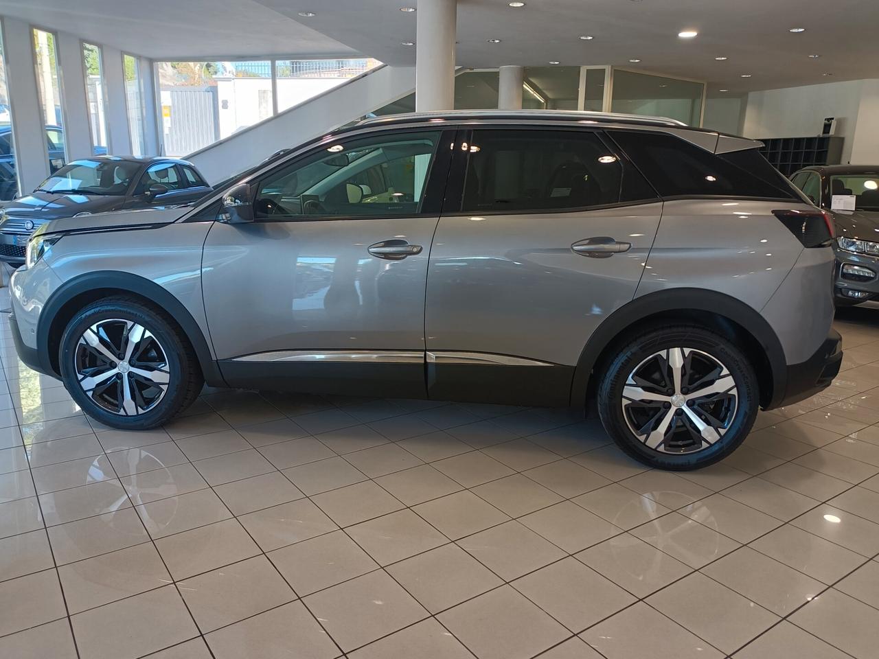 Peugeot 3008 BlueHDi 130 S&S Crossway