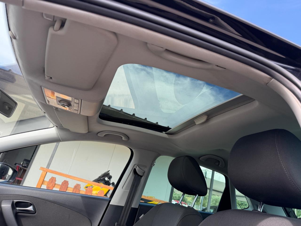 Volkswagen Polo 1.6 TDI 90CV TETTO APRIBILE