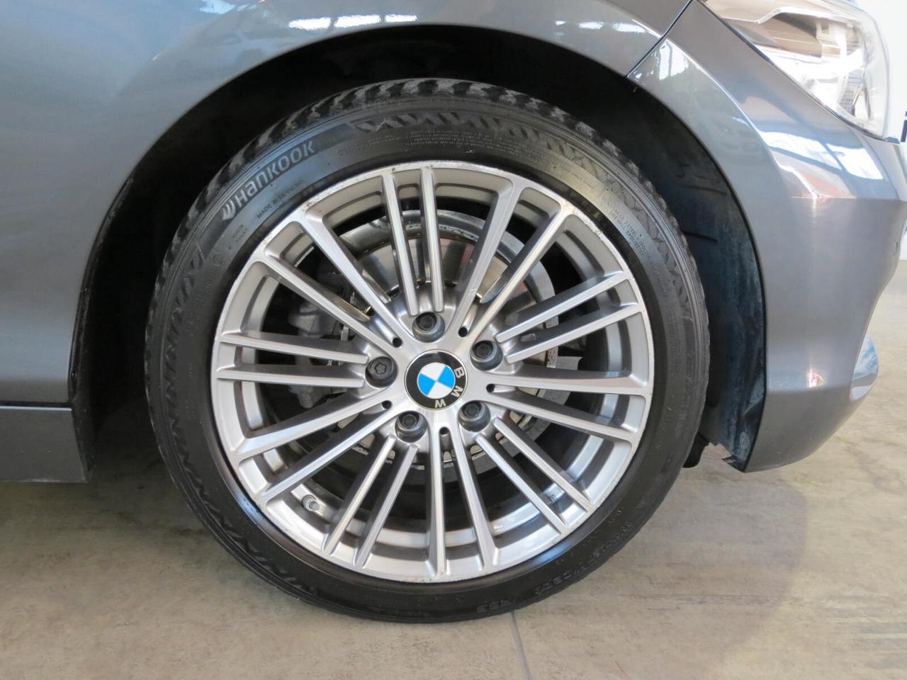 Bmw 116 d 5p. Urban Autom.