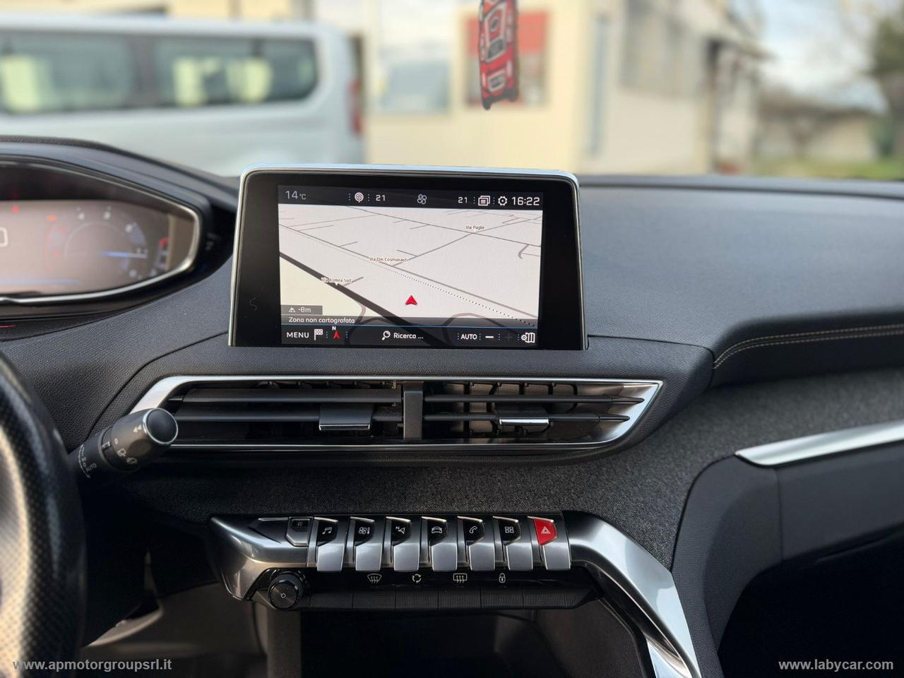 PEUGEOT 3008 BlueHDi 130 S&S EAT8 GT Line