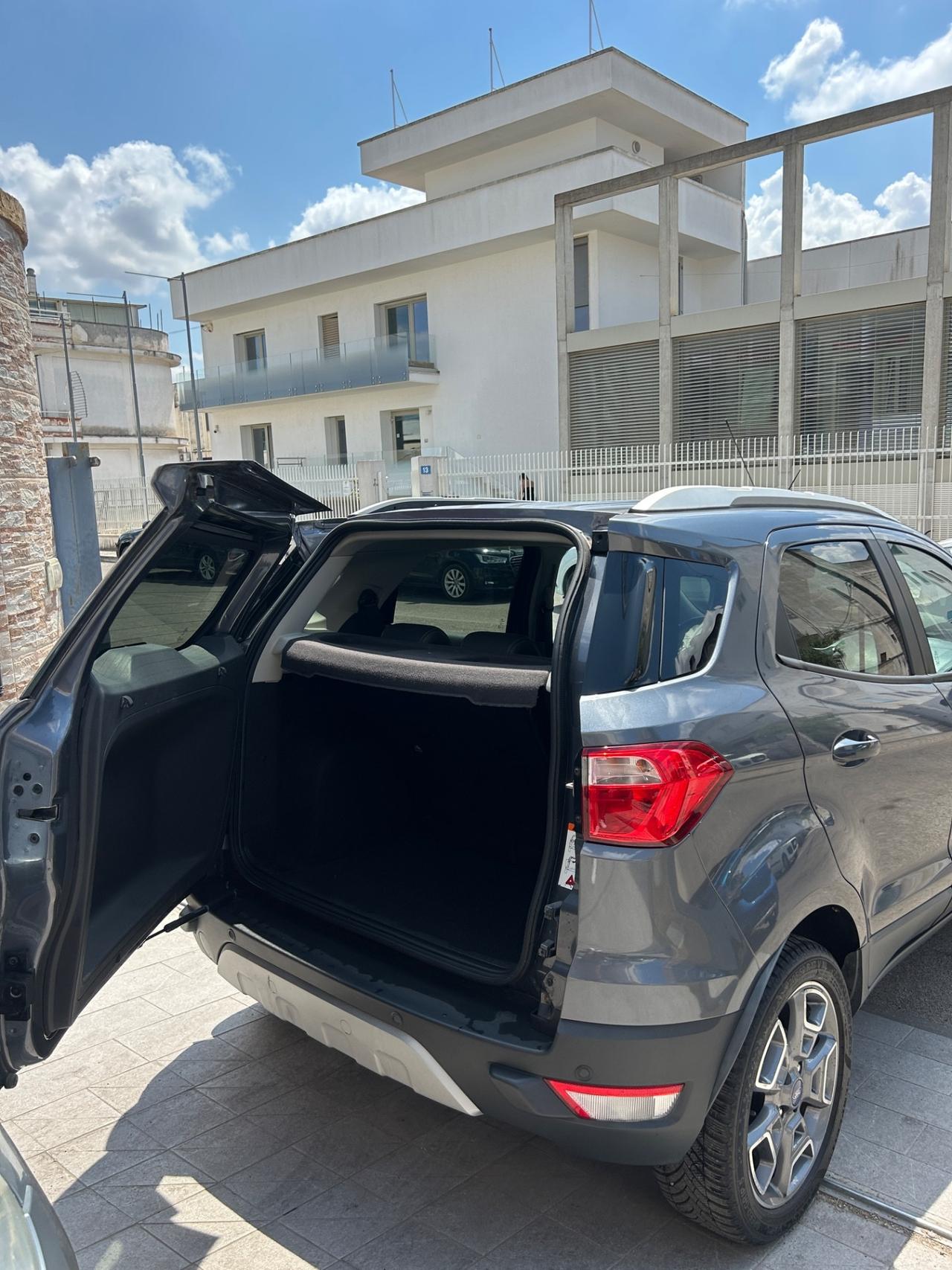 Ford EcoSport 1.5 TDCi 95 CV Titanium-2016/CLIMA/NAVI