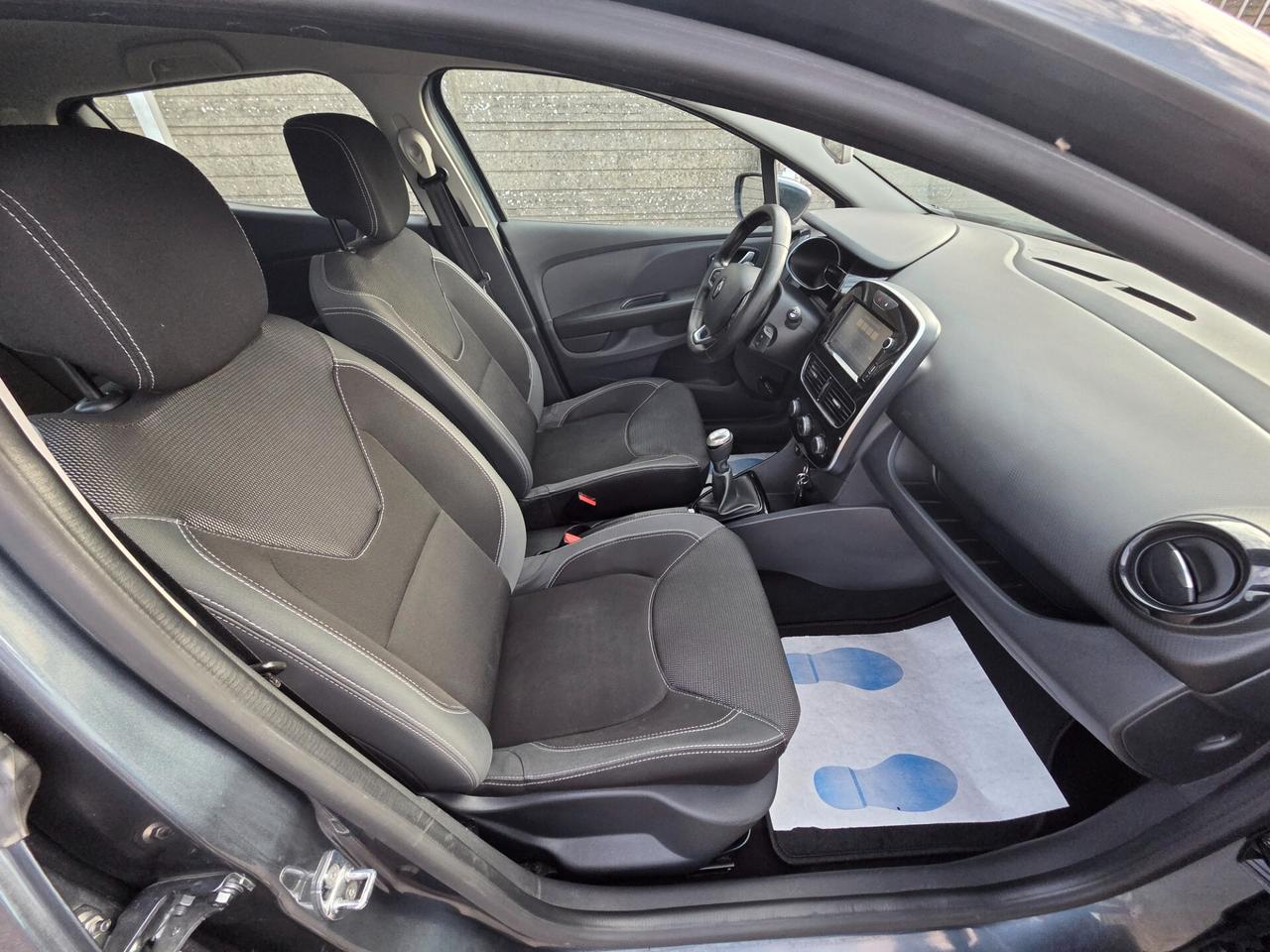 Renault Clio 1.2 75CV 5 porte Zen