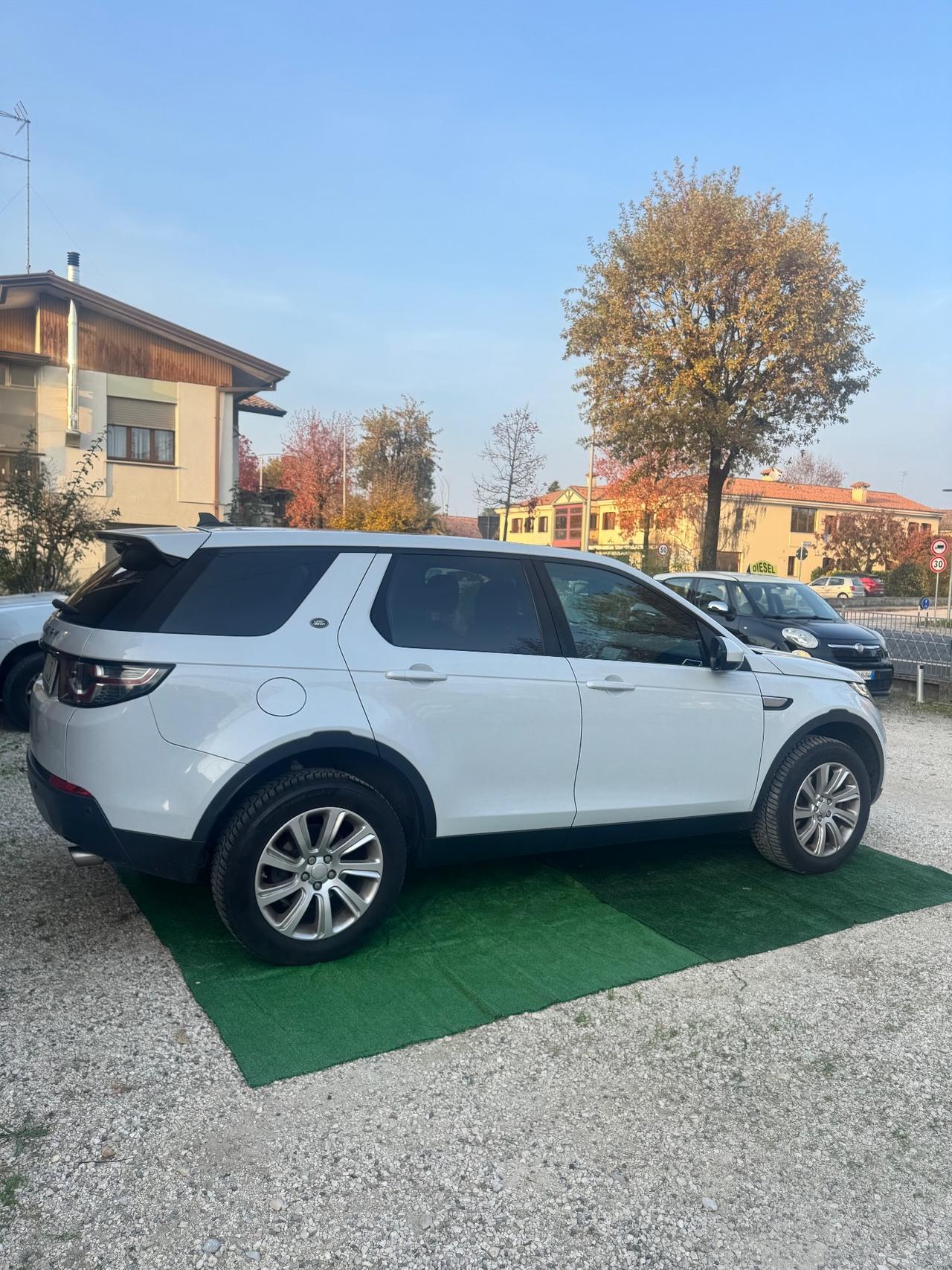 Land Rover Discovery Sport 2.0 TD4 180 CV HSE Luxury