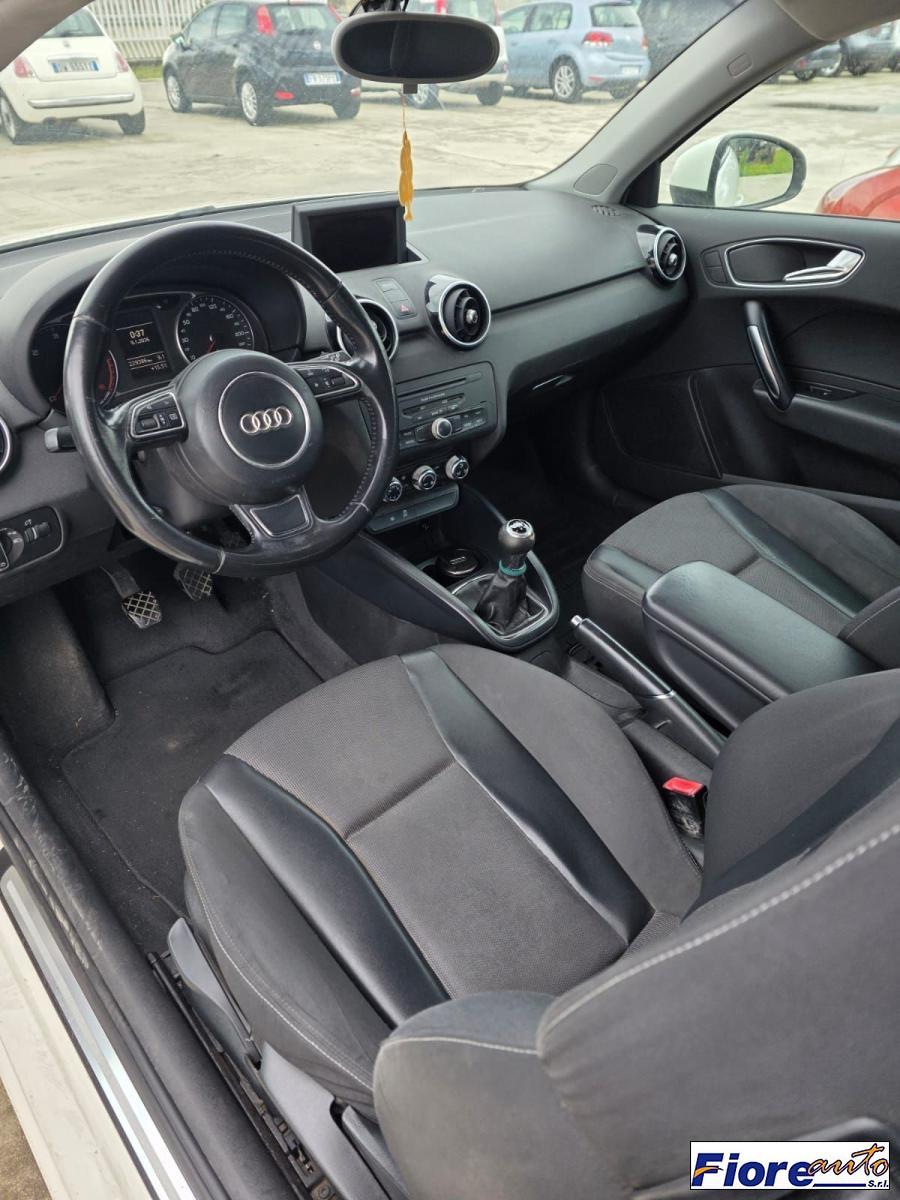 AUDI - A1 - 1.6 TDI F.AP. Attraction