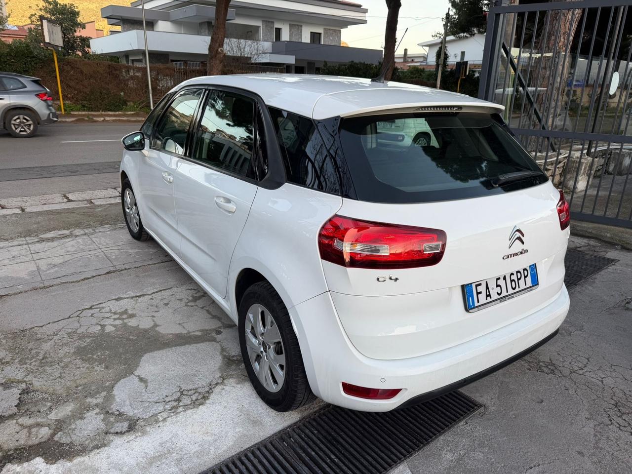 Citroen C4 Picasso 1.6 e-HDi 115 Exclusive