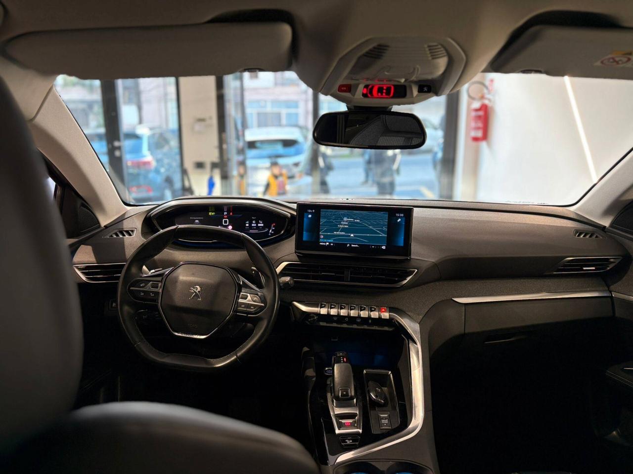 Peugeot 3008 .5 EAT8 Allure 130cv - 2021