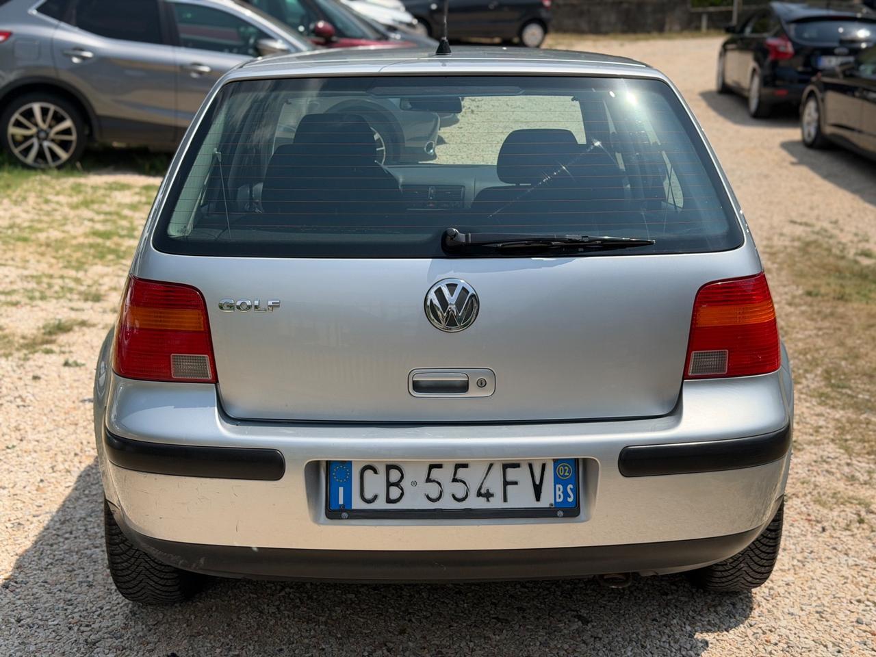 Volkswagen GOLF 1.4 KMCERT INTROVABILE