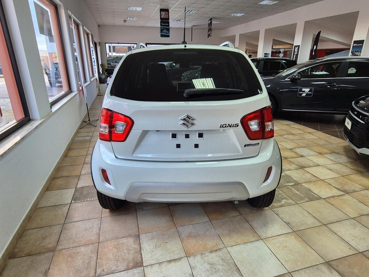 Suzuki Ignis 1.2 Hybrid Top