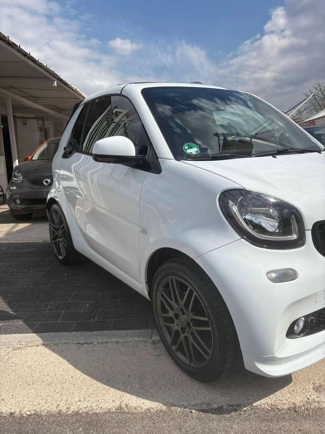 Smart ForTwo 90 0.9 T twinamic cabrio BRABUS Style