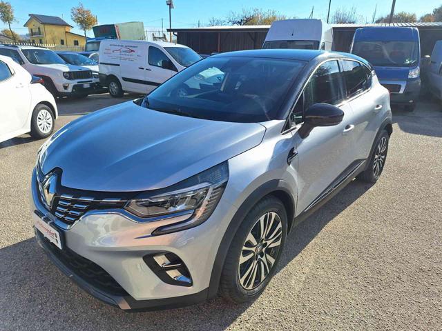 RENAULT Captur Plug-in Hybrid E-Tech 160 CV Initiale Paris