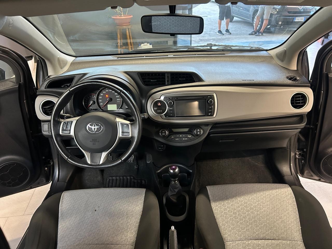 Toyota Yaris 1.3 benzina 73 kw