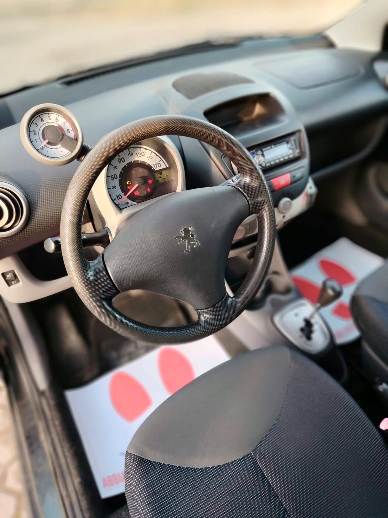 Peugeot 107 1.0 68CV 3p. Plaisir 2Tronic