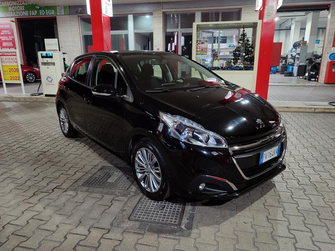 Peugeot 208 anno 2019 OK NEOP promo