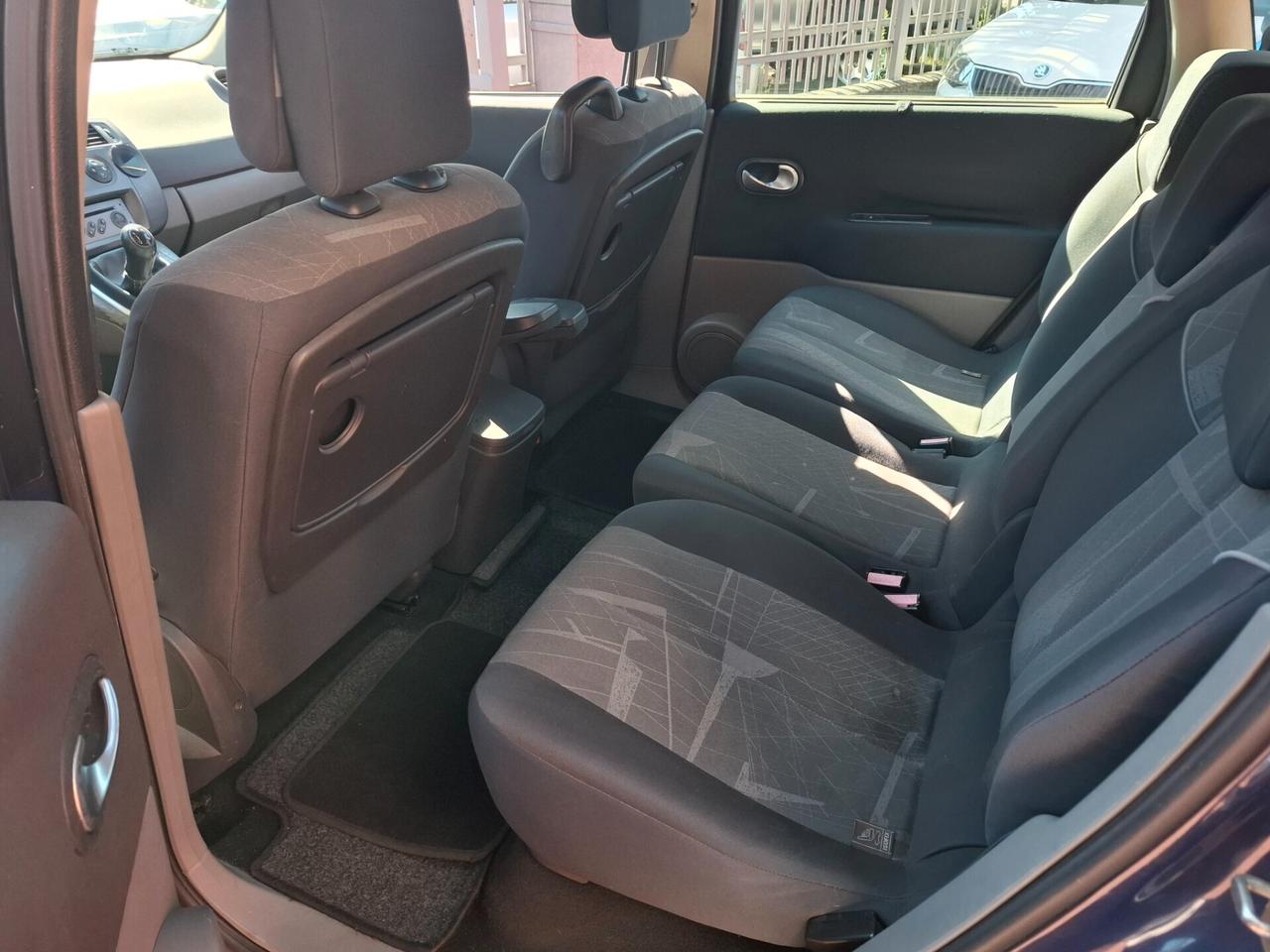 Renault Scenic Scénic 1.6 16V Confort Authentique