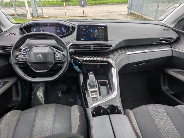 PEUGEOT 3008 BlueHDi 130 S&S EAT8 Black Line