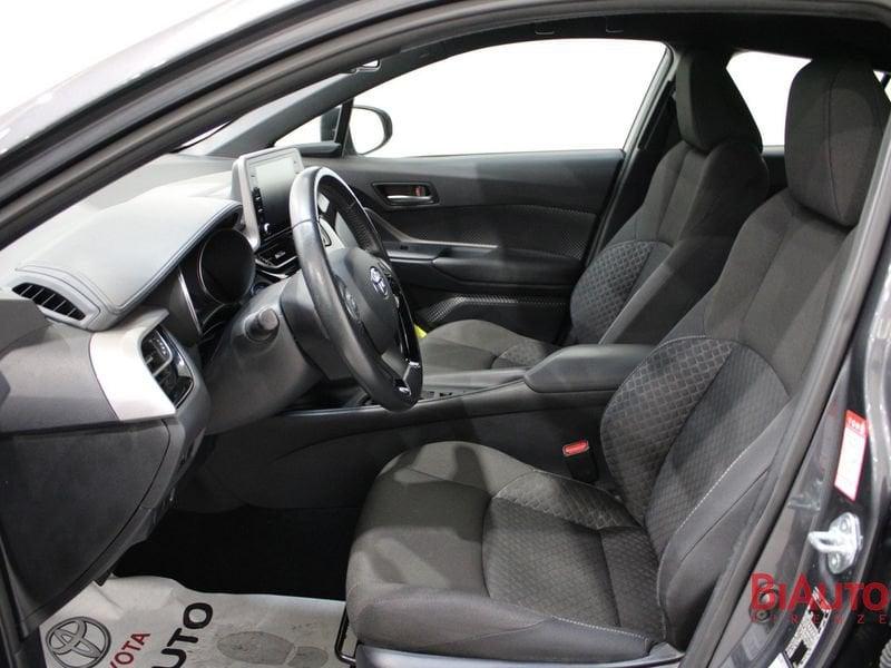 Toyota C-HR C-HR 1.8 Hybrid E-CVT Active