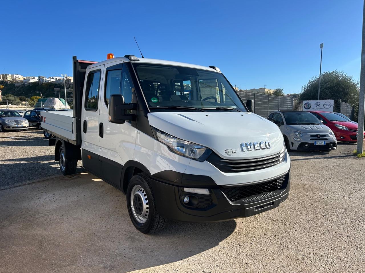 IVECO DAILY 7 POSTI 35S140