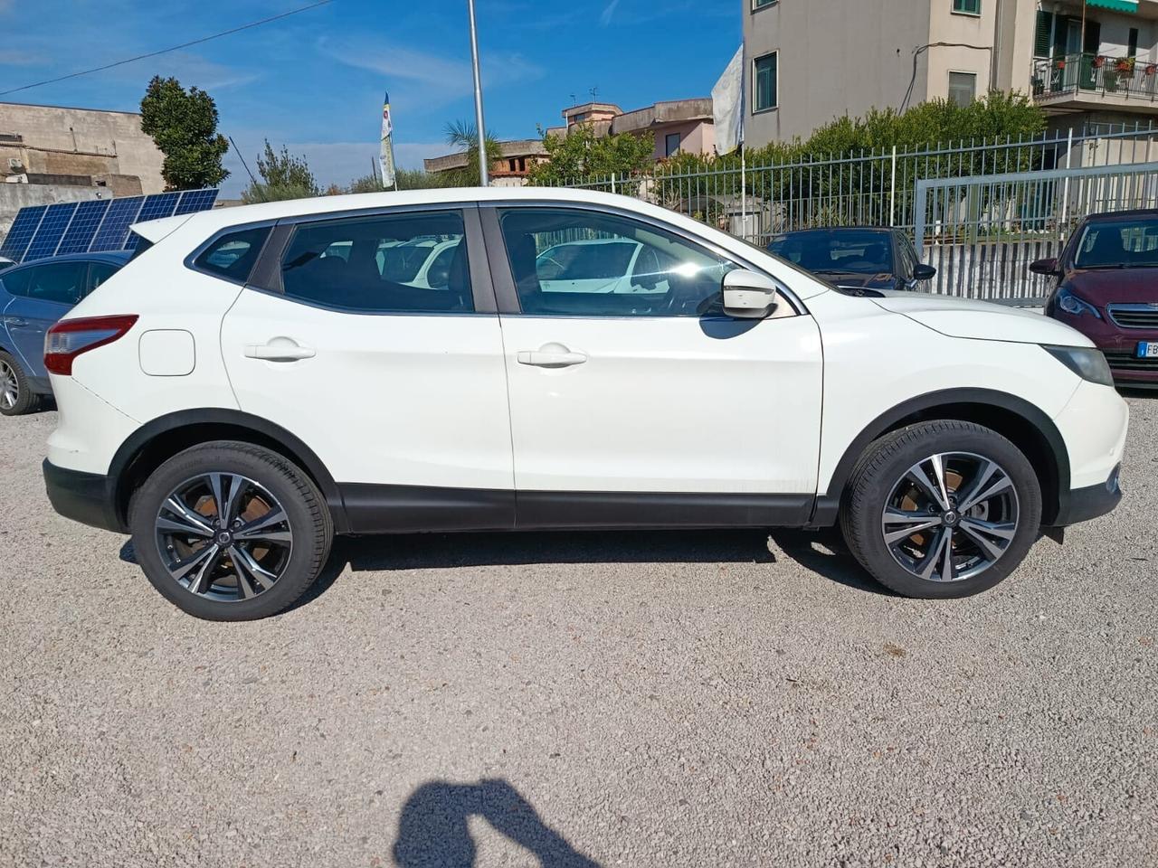 Nissan Qashqai 1.5 dCi Visia