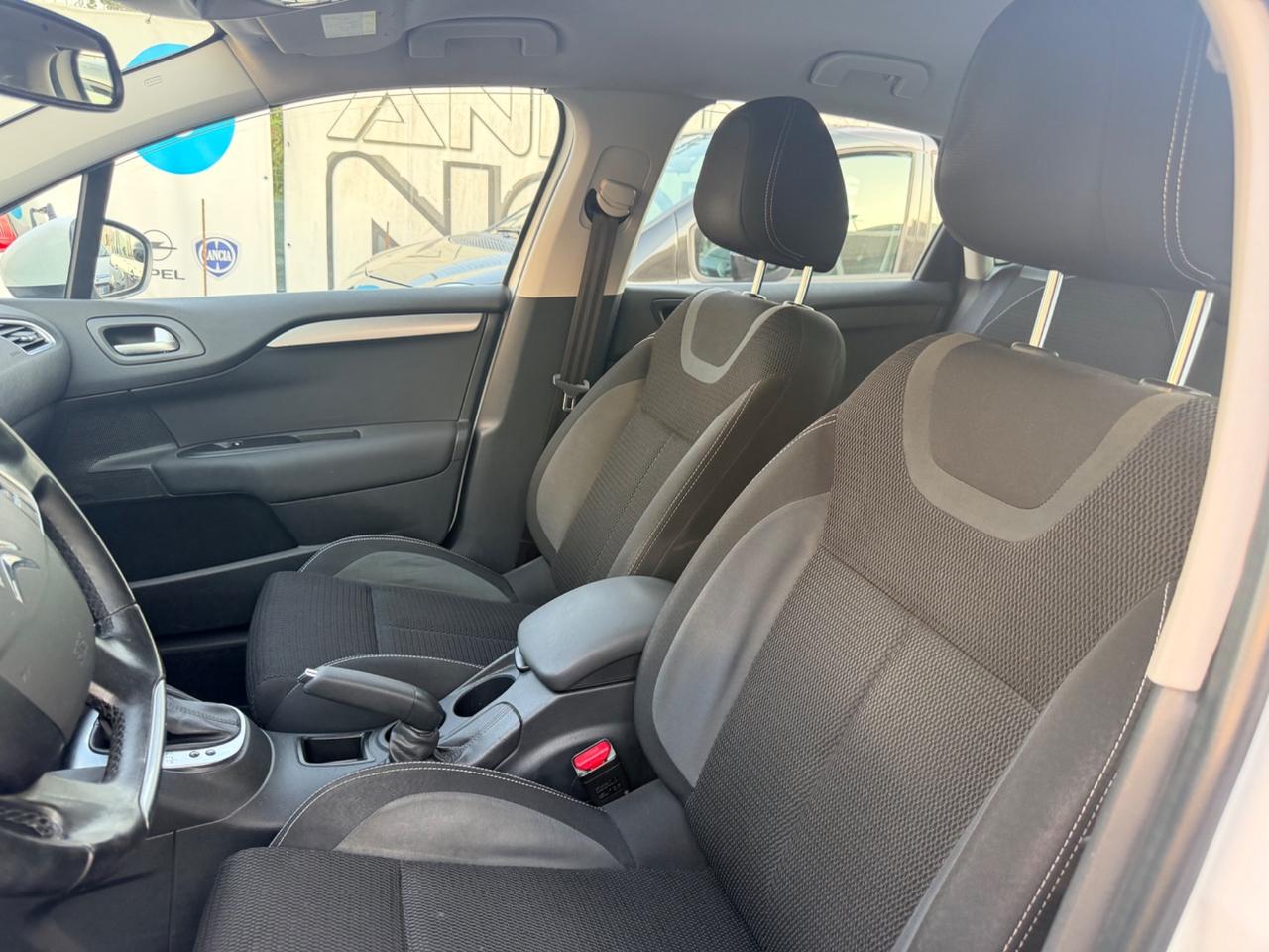 Citroen C4 BlueHDi 120 AUTOMATICA