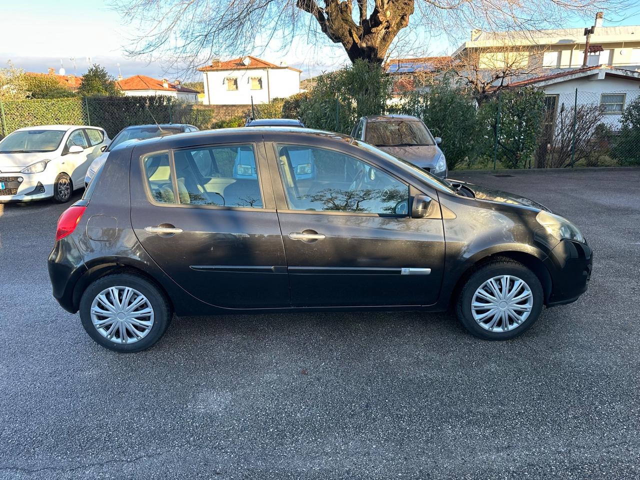 Renault Clio 1.2 5p. Dynamique - 2009 - Neopatentati