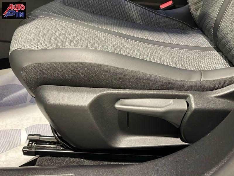 Peugeot 2008 2008 PureTech 100 S&S Allure Camera frontale