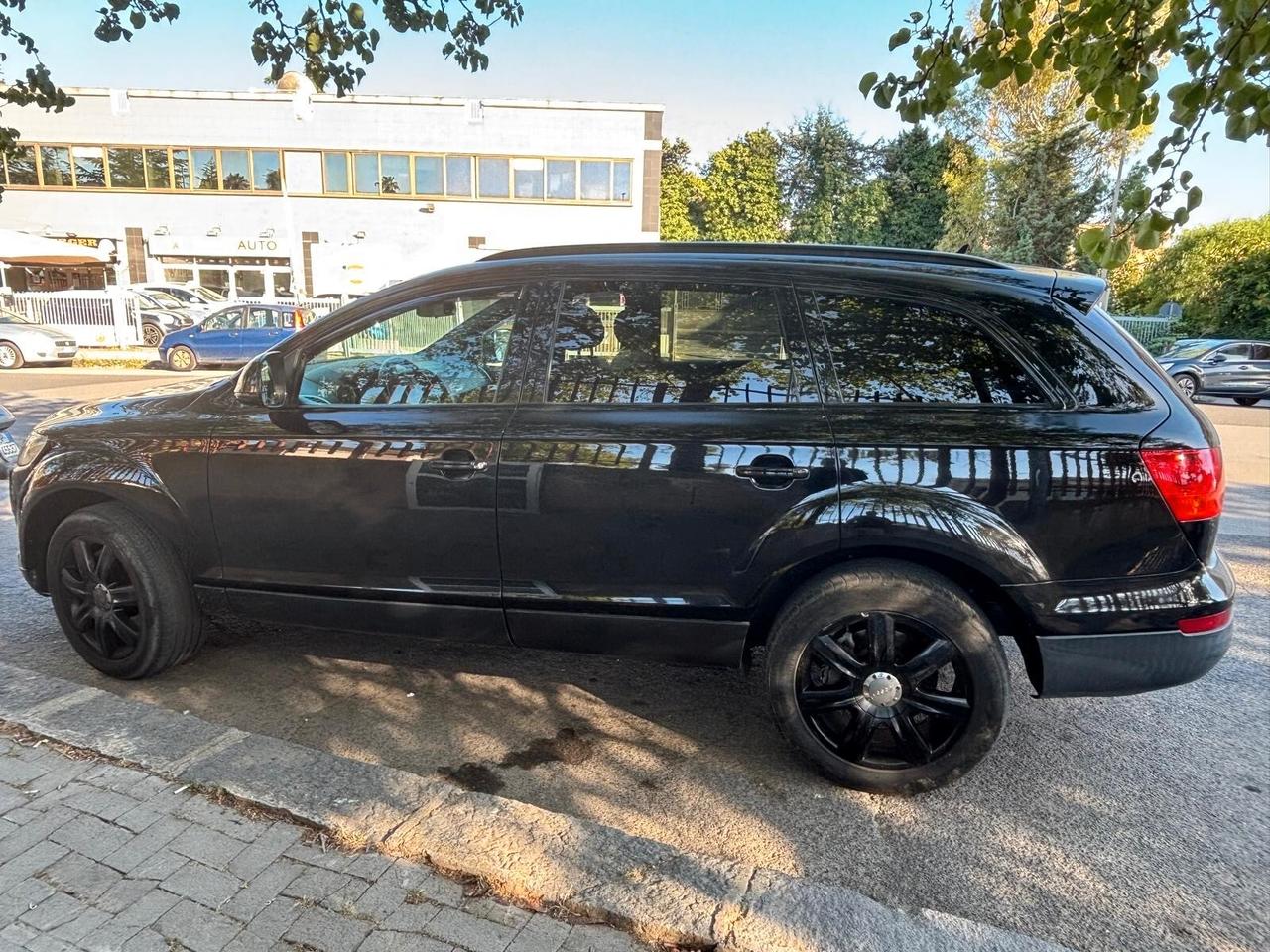 Audi Q7 3.0 V6 TDI 233CV quattro tiptronic