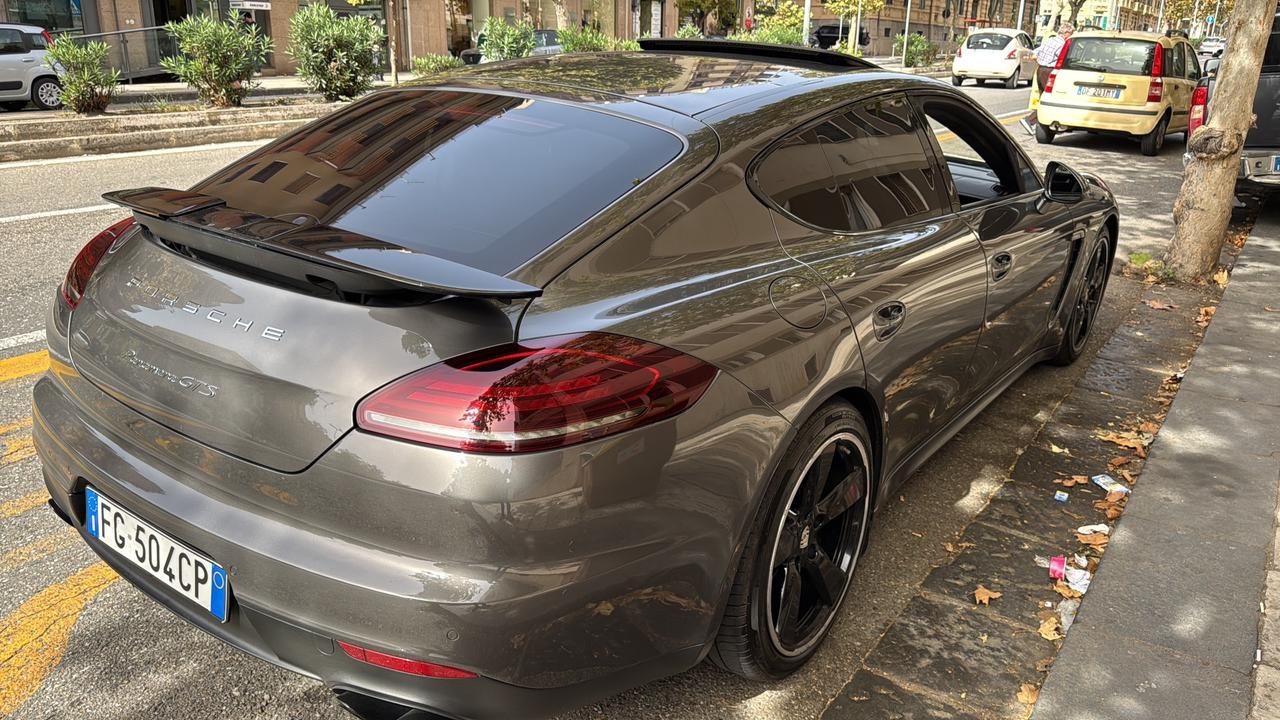 Porsche Panamera 4.8 GTS