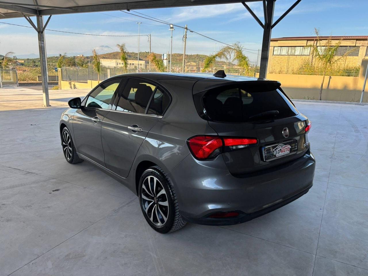 Fiat Tipo 1.6 Mjt S&S SW ''\\