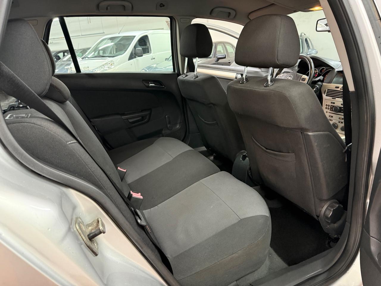 Opel Astra 1.7 CDTI Cosmo Ok neopatentati