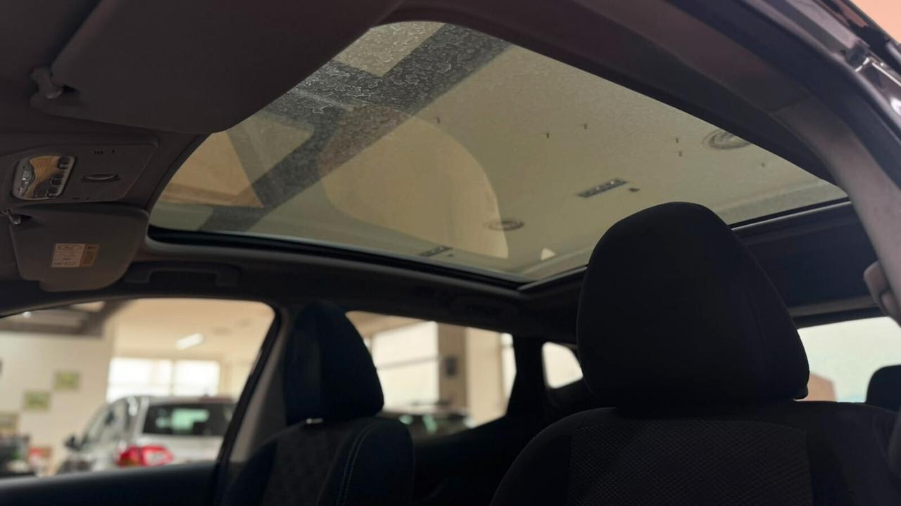 Nissan Qashqai 1.2 BENZINA 2017 NEOP.