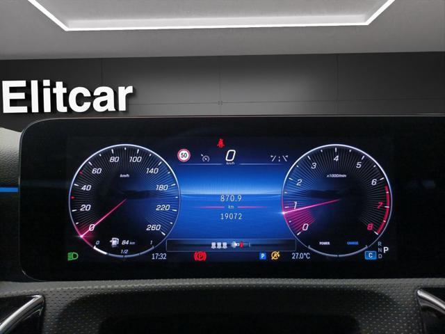 MERCEDES-BENZ A 180 Automatic AMG Line