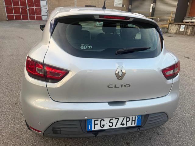 RENAULT Clio 1.2 75CV 5p senza nessun lavoro da fare