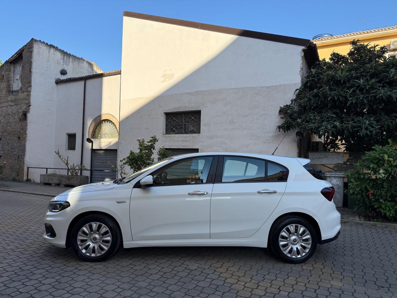 Fiat Tipo 1.6 Mjt S&S 5 porte Easy Business
