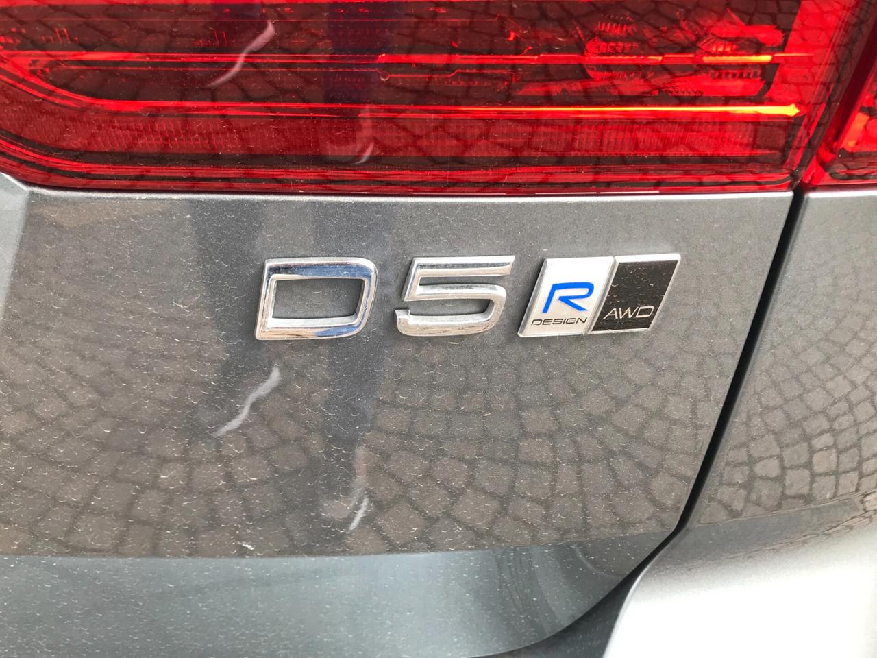 Volvo XC 60 XC60 D5 AWD Geartronic R-design