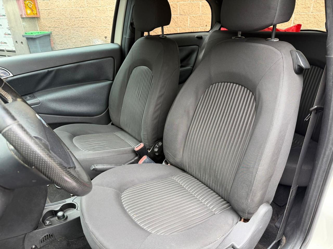 Lancia Ypsilon 1.2 GPL 60cv