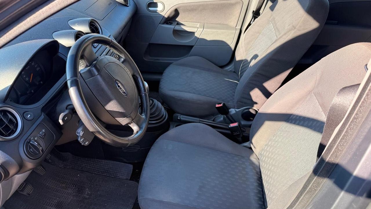 Ford Fiesta 1.4 TDCi 5p. Ghia