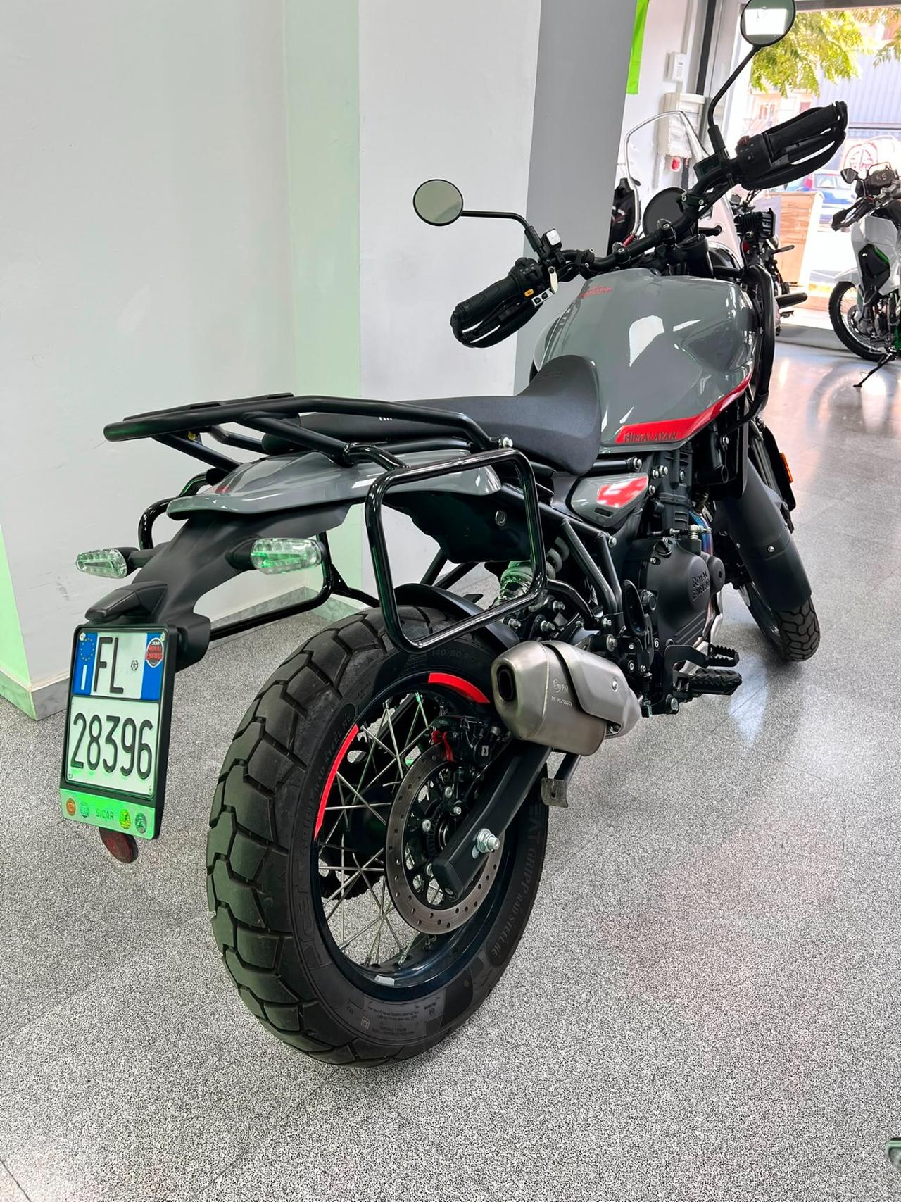 Royal Enfield Himalayan 450 super