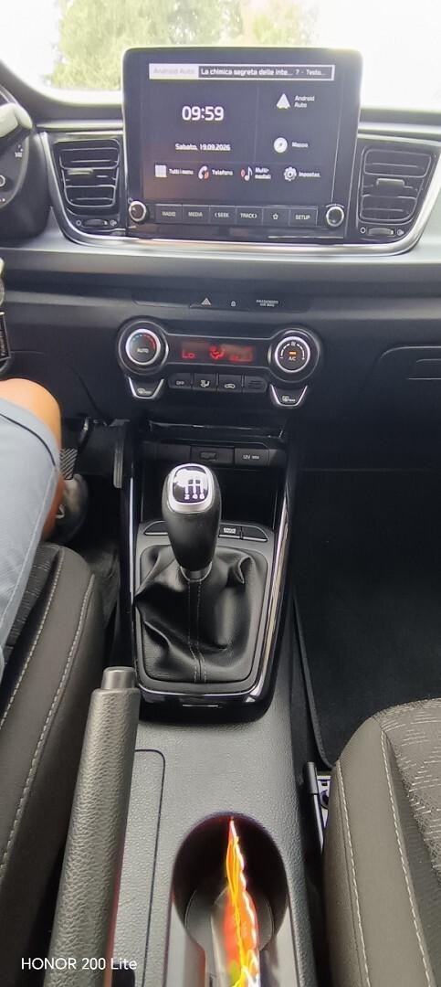 Kia Rio 1.0 Style Comfort Pack 100cv ProMMO