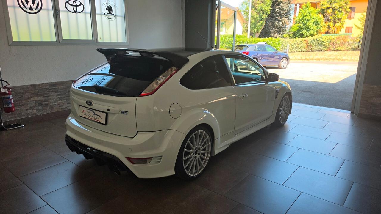 Ford Focus 2.5T (305CV) 3p. RS